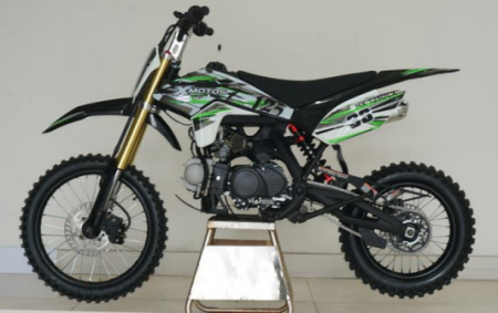 RPS XMoto 125cc Deluxe Dirt Bike