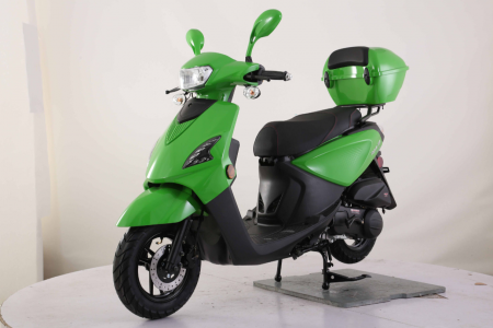 Vitacci 150 Vogue Gas Scooter with USB Connection